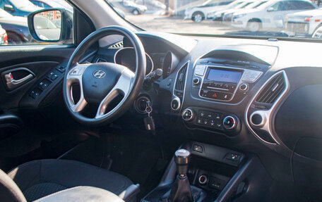 Hyundai ix35 I рестайлинг, 2013 год, 1 129 000 рублей, 9 фотография