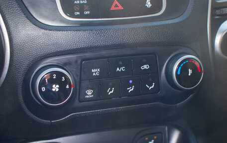 Hyundai ix35 I рестайлинг, 2013 год, 1 129 000 рублей, 17 фотография