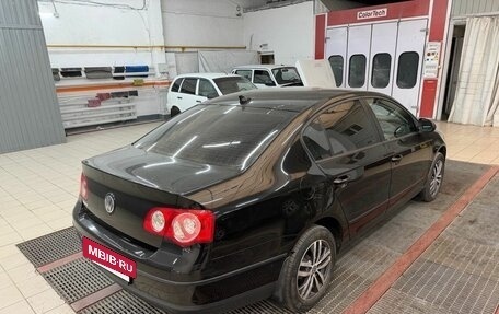 Volkswagen Passat B6, 2008 год, 689 000 рублей, 2 фотография