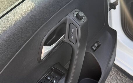 Volkswagen Polo VI (EU Market), 2016 год, 1 299 999 рублей, 9 фотография