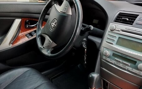 Toyota Camry, 2008 год, 870 000 рублей, 8 фотография