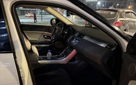 Land Rover Range Rover Evoque I, 2017 год, 2 300 000 рублей, 5 фотография