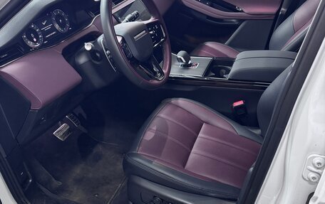 Land Rover Range Rover Evoque II, 2024 год, 5 900 000 рублей, 9 фотография