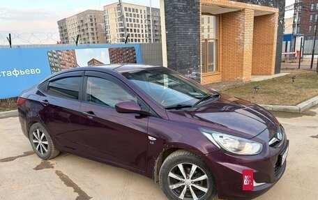 Hyundai Solaris II рестайлинг, 2011 год, 780 000 рублей, 3 фотография