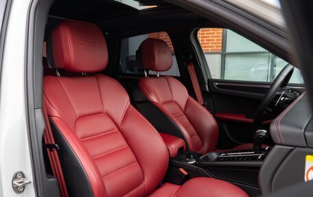 Porsche Macan I рестайлинг, 2021 год, 10 550 000 рублей, 32 фотография