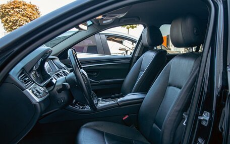 BMW 5 серия, 2016 год, 1 495 000 рублей, 11 фотография