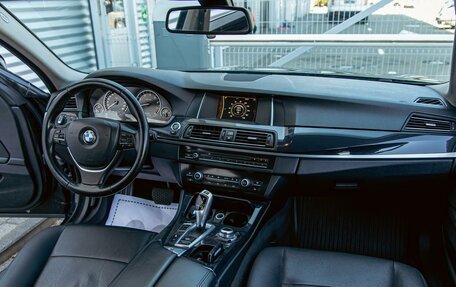 BMW 5 серия, 2016 год, 1 495 000 рублей, 16 фотография