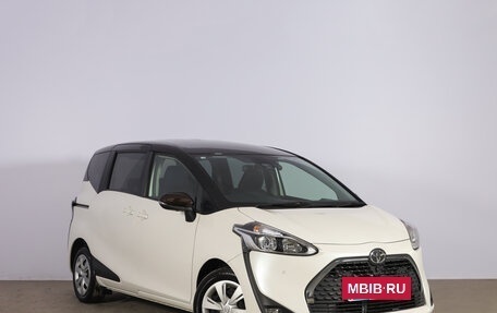 Toyota Sienta II, 2020 год, 1 899 000 рублей, 2 фотография