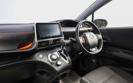 Toyota Sienta II, 2020 год, 1 899 000 рублей, 17 фотография