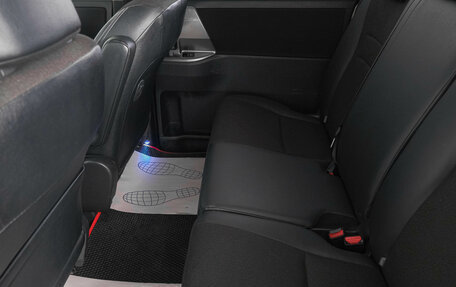 Toyota Voxy II, 2013 год, 2 079 000 рублей, 9 фотография