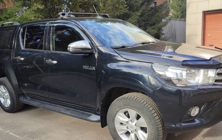 Toyota Hilux VIII, 2020 год, 3 950 000 рублей, 2 фотография