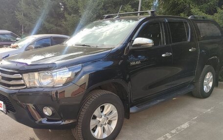 Toyota Hilux VIII, 2020 год, 3 950 000 рублей, 3 фотография