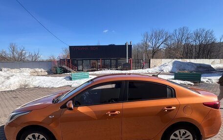 KIA Rio IV, 2018 год, 1 025 000 рублей, 2 фотография