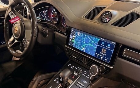 Porsche Cayenne III, 2018 год, 8 449 000 рублей, 14 фотография