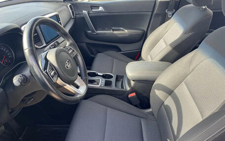 KIA Sportage IV рестайлинг, 2020 год, 2 828 800 рублей, 10 фотография