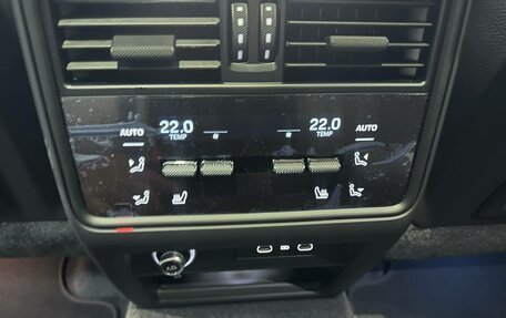 Porsche Cayenne III, 2025 год, 25 790 000 рублей, 17 фотография