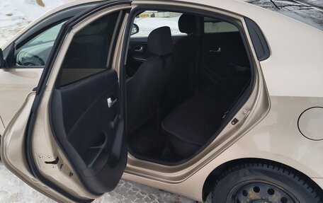 KIA Rio III рестайлинг, 2012 год, 820 000 рублей, 6 фотография