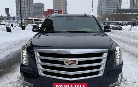 Cadillac Escalade IV, 2018 год, 5 100 000 рублей, 1 фотография