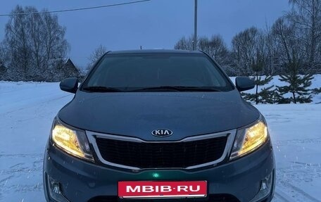 KIA Rio III рестайлинг, 2013 год, 920 000 рублей, 3 фотография