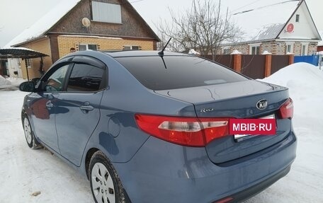 KIA Rio III рестайлинг, 2013 год, 920 000 рублей, 23 фотография