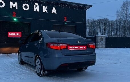 KIA Rio III рестайлинг, 2013 год, 920 000 рублей, 16 фотография