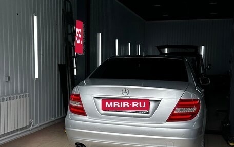 Mercedes-Benz C-Класс, 2013 год, 790 000 рублей, 2 фотография