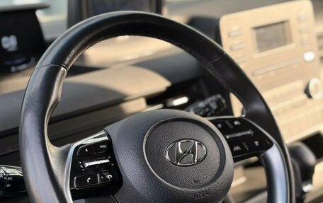 Hyundai Staria, 2021 год, 4 600 000 рублей, 10 фотография