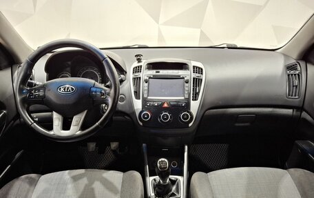 KIA cee'd I рестайлинг, 2011 год, 620 000 рублей, 9 фотография