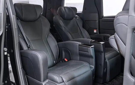 Toyota Alphard, 2025 год, 12 100 007 рублей, 10 фотография