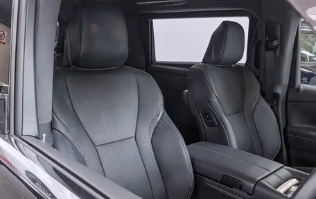 Toyota Alphard, 2025 год, 12 100 007 рублей, 11 фотография