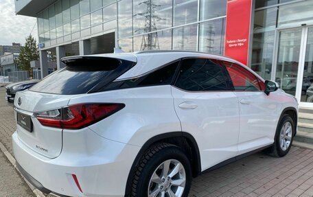 Lexus RX IV рестайлинг, 2016 год, 4 350 000 рублей, 4 фотография