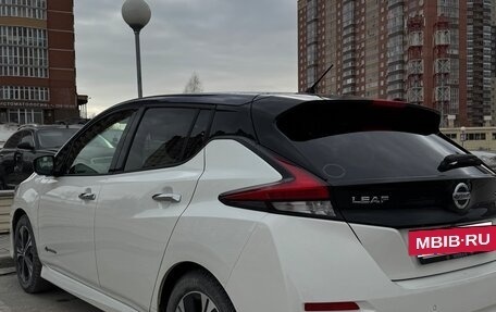 Nissan Leaf II, 2017 год, 1 490 000 рублей, 4 фотография
