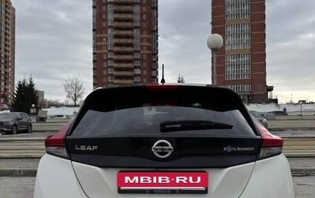 Nissan Leaf II, 2017 год, 1 490 000 рублей, 6 фотография
