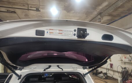 Toyota RAV4, 2014 год, 1 850 000 рублей, 9 фотография