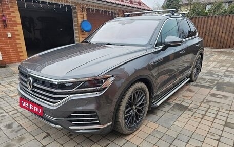 Volkswagen Touareg III, 2020 год, 5 350 000 рублей, 9 фотография