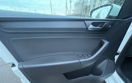 Volkswagen Polo VI (EU Market), 2021 год, 950 000 рублей, 14 фотография