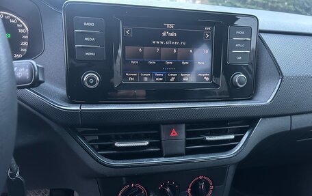 Volkswagen Polo VI (EU Market), 2021 год, 950 000 рублей, 11 фотография