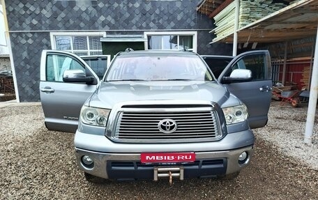 Toyota Tundra II, 2011 год, 3 950 000 рублей, 1 фотография