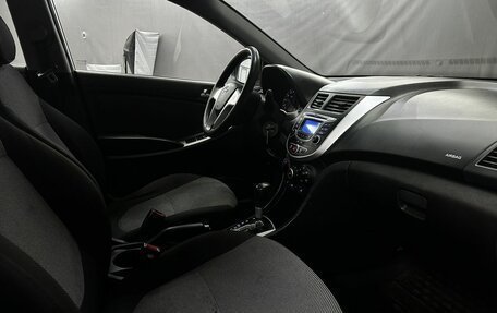 Hyundai Solaris II рестайлинг, 2013 год, 699 777 рублей, 20 фотография