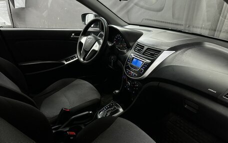 Hyundai Solaris II рестайлинг, 2013 год, 699 777 рублей, 23 фотография