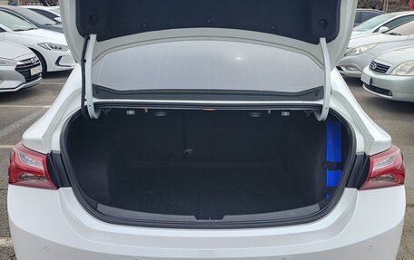 Chevrolet Malibu IX, 2022 год, 1 350 013 рублей, 7 фотография