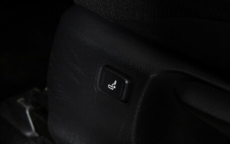 Toyota C-HR I рестайлинг, 2019 год, 1 999 585 рублей, 18 фотография