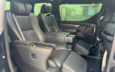 Toyota Alphard III, 2023 год, 11 900 007 рублей, 10 фотография