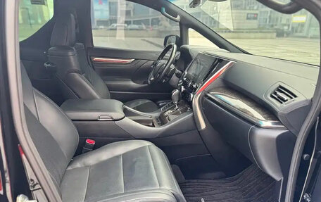 Toyota Alphard III, 2023 год, 11 900 007 рублей, 8 фотография