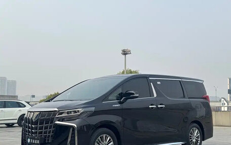 Toyota Alphard III, 2023 год, 11 900 007 рублей, 2 фотография