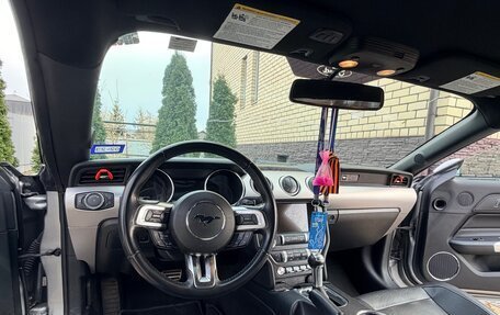 Ford Mustang VI рестайлинг, 2020 год, 4 250 000 рублей, 6 фотография