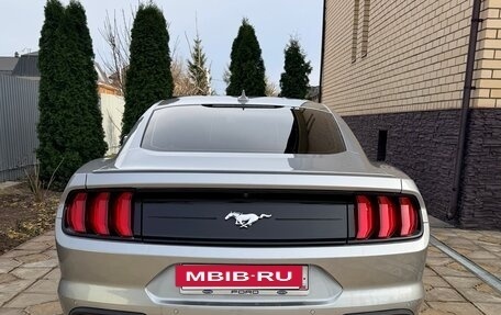 Ford Mustang VI рестайлинг, 2020 год, 4 250 000 рублей, 3 фотография