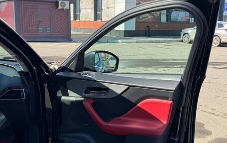 Jaguar F-Pace, 2020 год, 3 690 000 рублей, 16 фотография