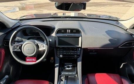 Jaguar F-Pace, 2020 год, 3 690 000 рублей, 17 фотография