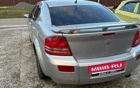 Dodge Avenger II рестайлинг, 2008 год, 400 000 рублей, 10 фотография